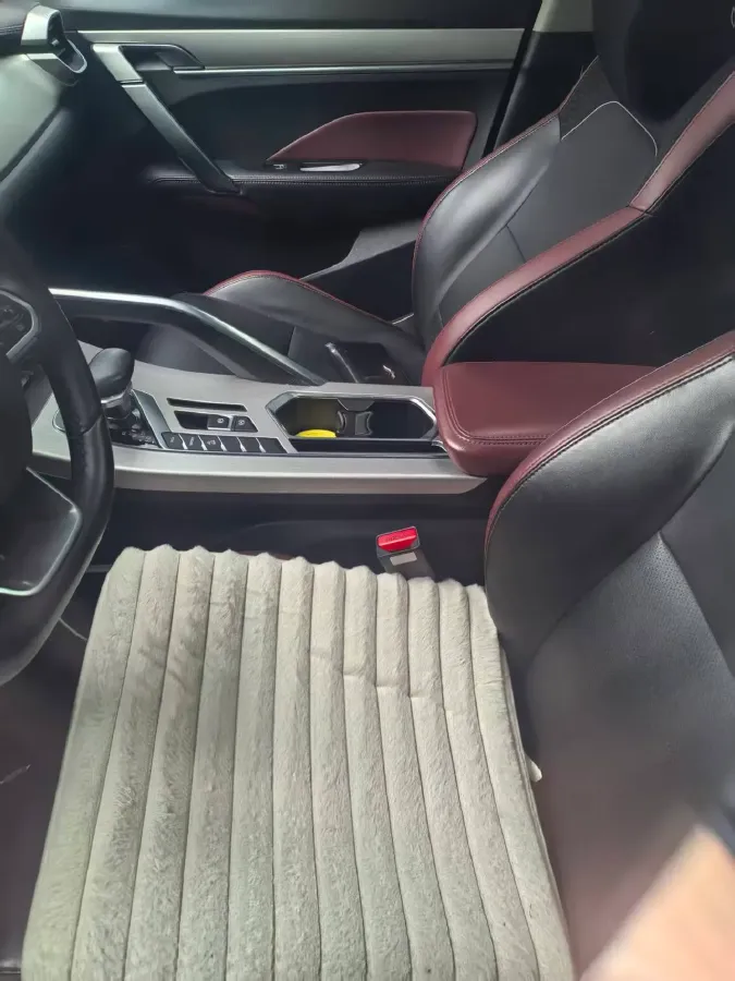 2021 Geely Coolray 1.4T 141HP L4 6DCT,autocango,china used car exporter,china ev exporter,chinese used car exporter,chinese used ev exporter