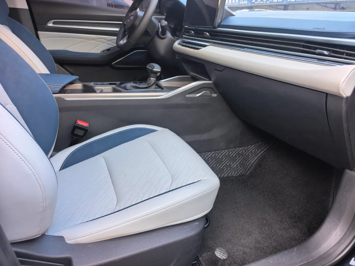 2022 Geely Emgrand 1.5L 114HP L4 CVT,autocango,china used car exporter,china ev exporter,chinese used car exporter,chinese used ev exporter