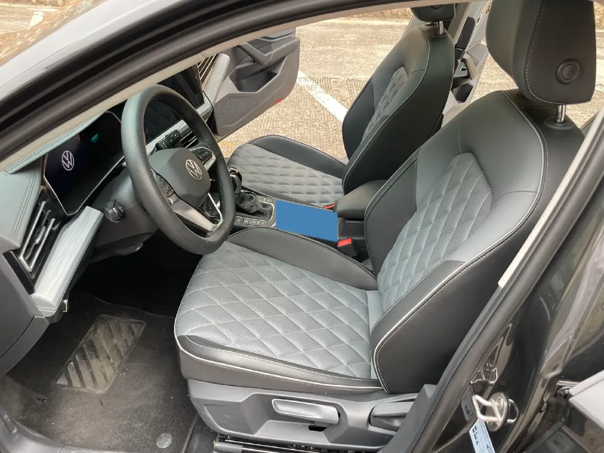 2025 Volkswagen Sagitar 1.5T 160HP L4 7DCT,autocango,china used car exporter,china ev exporter,chinese used car exporter,chinese used ev exporter