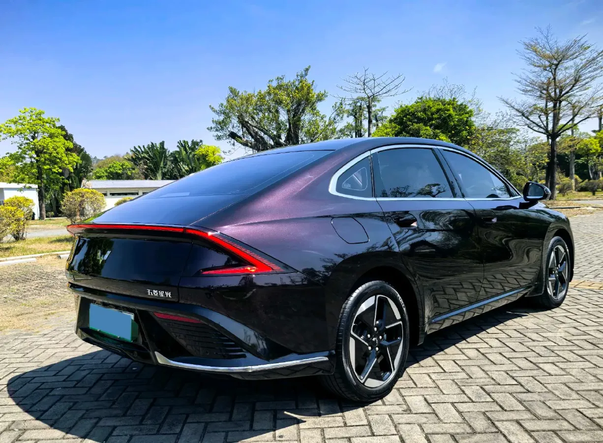 2023 WuLing XingGuang 1.5L 106HP L4 E-CVT PHEV 20.5KWH,autocango,china used car exporter,china ev exporter,chinese used car exporter,chinese used ev exporter