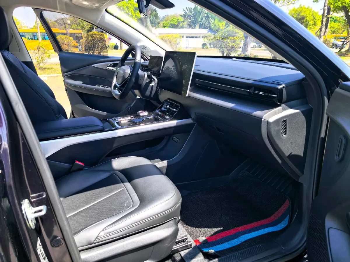 2023 WuLing XingGuang 1.5L 106HP L4 E-CVT PHEV 20.5KWH,autocango,china used car exporter,china ev exporter,chinese used car exporter,chinese used ev exporter