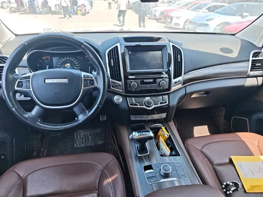 2017 Haval H9 2.0T 252HP L4 8AT,autocango,china used car exporter,china ev exporter,chinese used car exporter,chinese used ev exporter