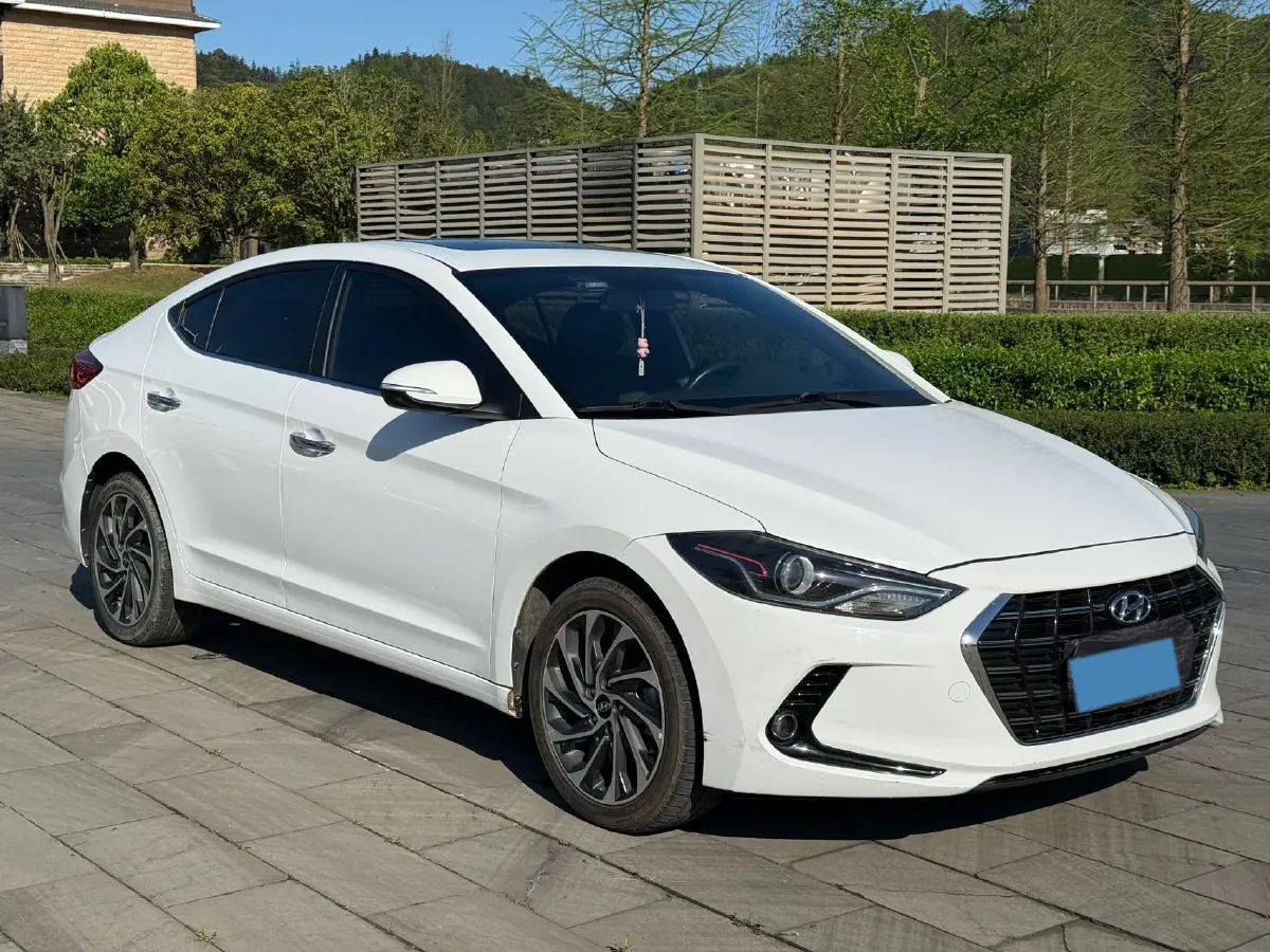 2019 Hyundai Elantra 1.4T 130HP L4 7DCT,autocango,china used car exporter,china ev exporter,chinese used car exporter,chinese used ev exporter