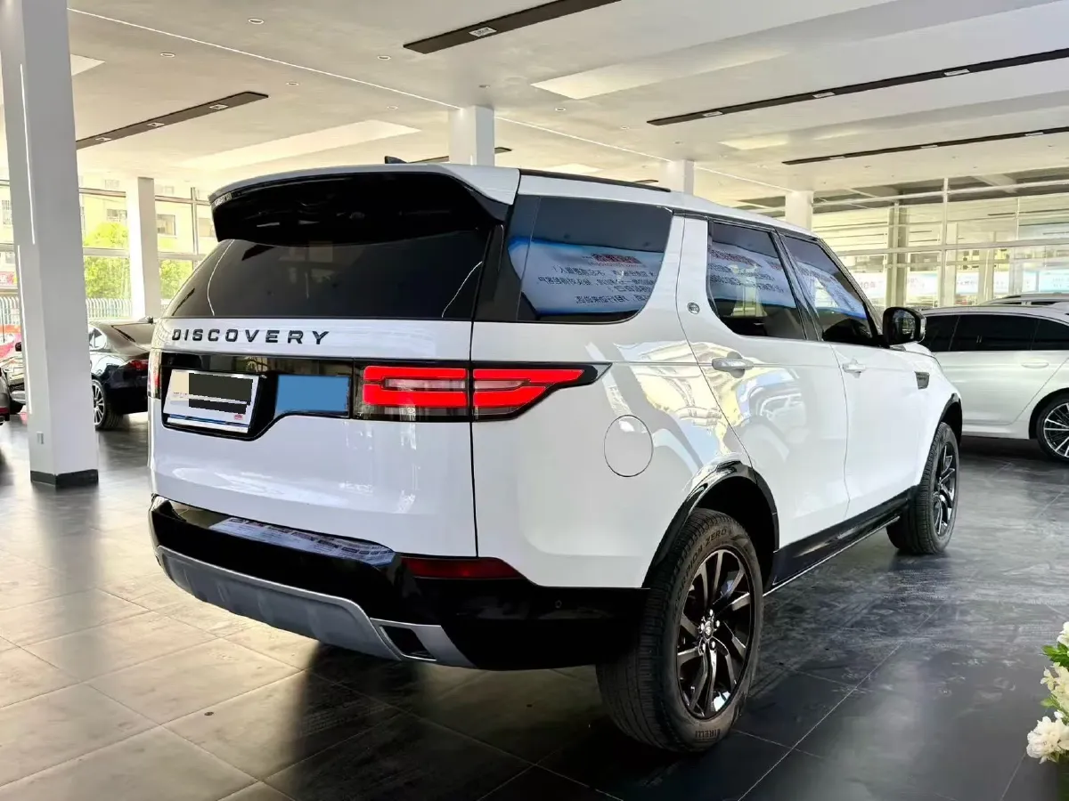 2020 Land Rover Discovery 3.0T 340HP V6 8AT,autocango,china used car exporter,china ev exporter,chinese used car exporter,chinese used ev exporter