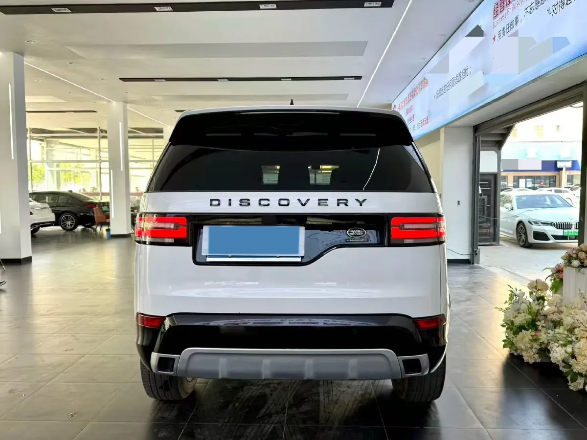 2020 Land Rover Discovery 3.0T 340HP V6 8AT,autocango,china used car exporter,china ev exporter,chinese used car exporter,chinese used ev exporter