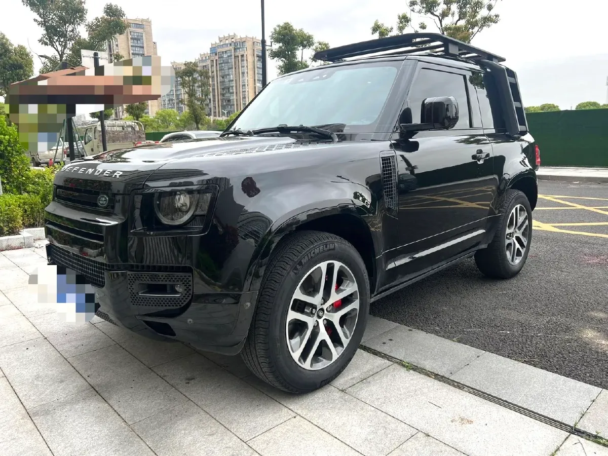 2022 Land Rover Defender 3.0T 400HP L6 8AT,autocango,china used car exporter,china ev exporter,chinese used car exporter,chinese used ev exporter