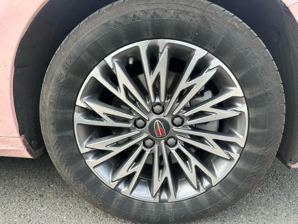 2024 HongQi H5 1.5T 169HP L4 7DCT,autocango,china used car exporter,china ev exporter,chinese used car exporter,chinese used ev exporter