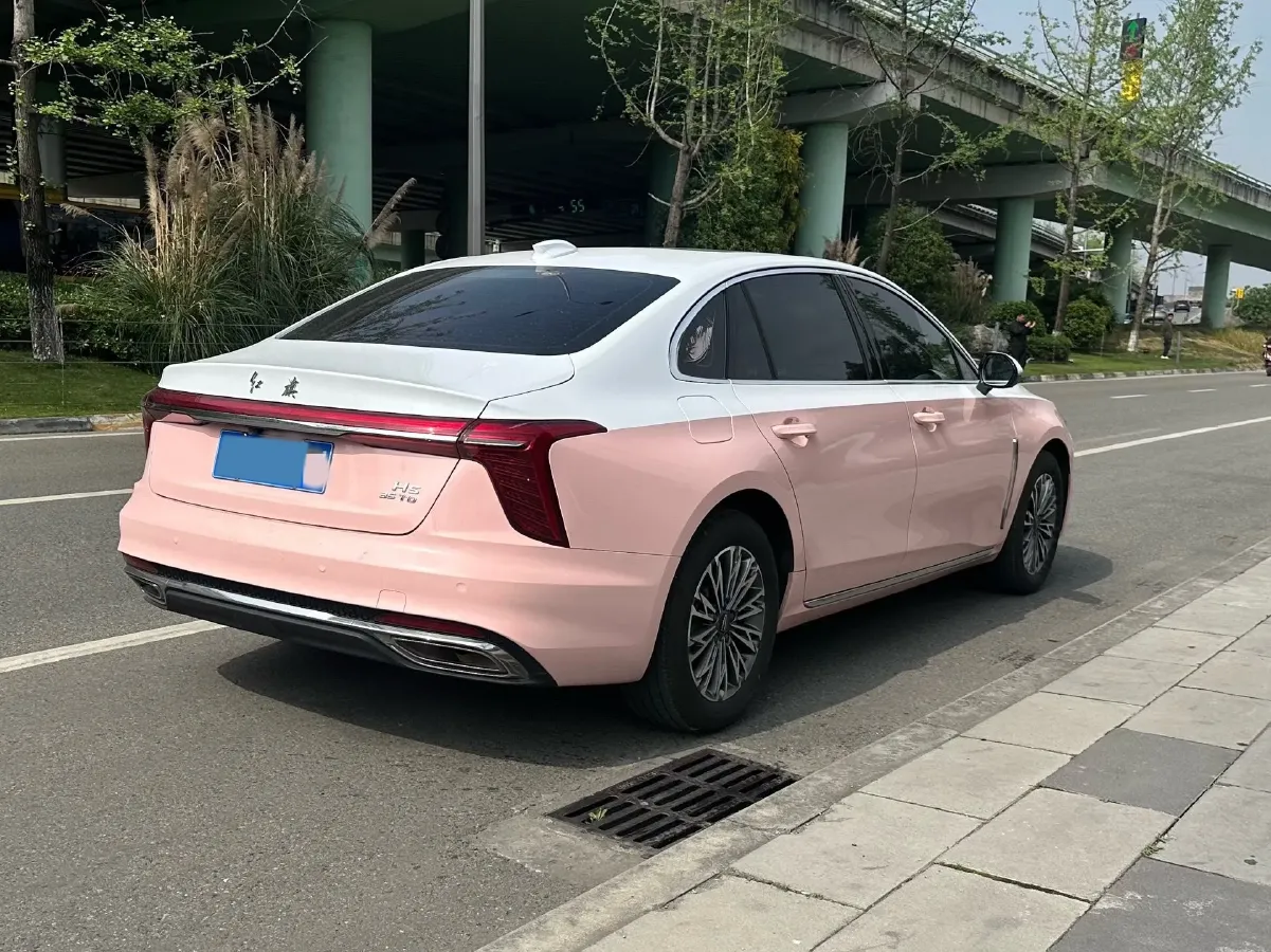 2024 HongQi H5 1.5T 169HP L4 7DCT,autocango,china used car exporter,china ev exporter,chinese used car exporter,chinese used ev exporter