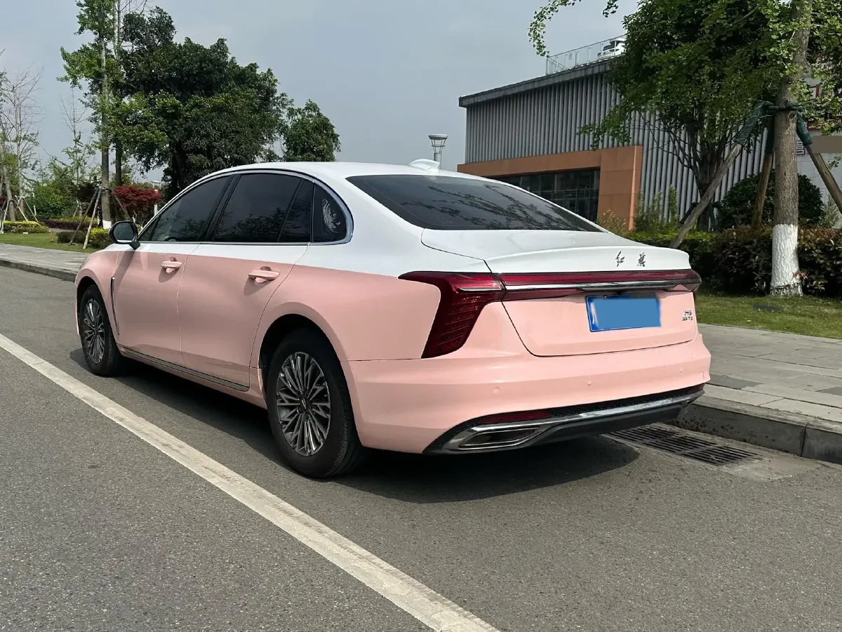 2024 HongQi H5 1.5T 169HP L4 7DCT,autocango,china used car exporter,china ev exporter,chinese used car exporter,chinese used ev exporter