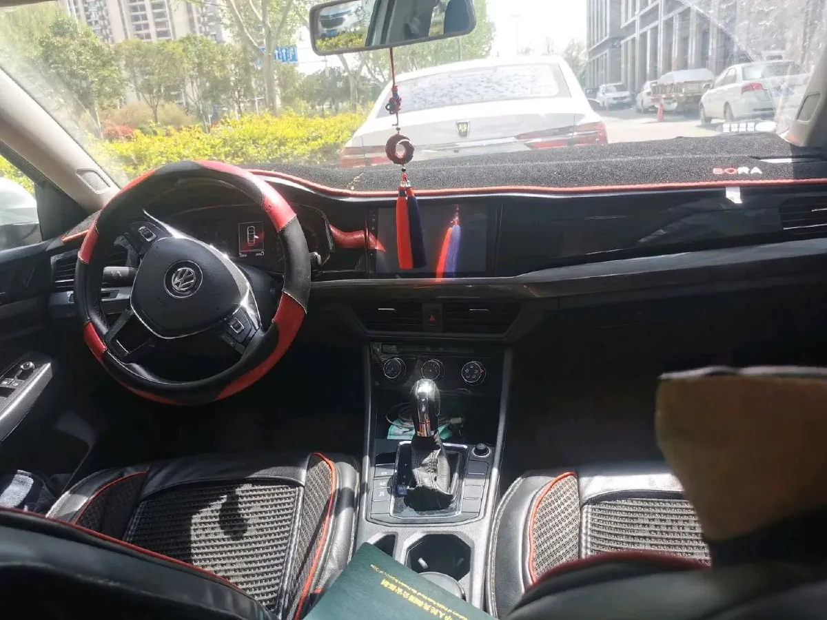 2019 Bestune T77 1.2T 143HP L4 7DCT,autocango,china used car exporter,china ev exporter,chinese used car exporter,chinese used ev exporter