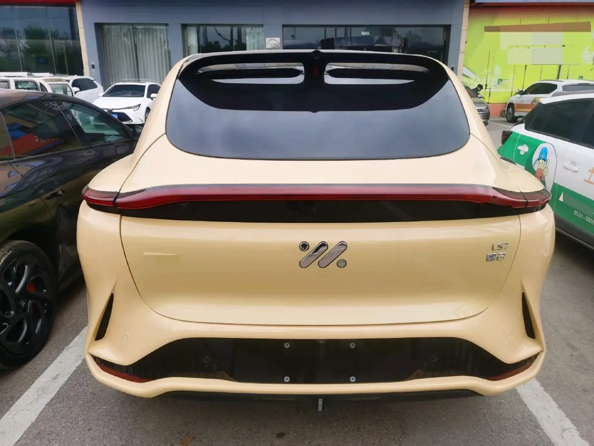 2023 IM LS7 BEV 100KWH,autocango,china used car exporter,china ev exporter,chinese used car exporter,chinese used ev exporter