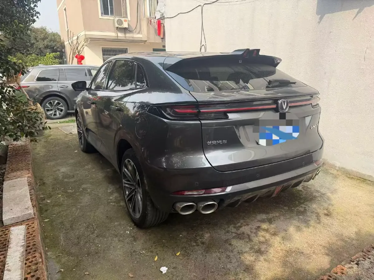2021 ChangAn UNI-K 2.0T 233HP L4 8AT,autocango,china used car exporter,china ev exporter,chinese used car exporter,chinese used ev exporter