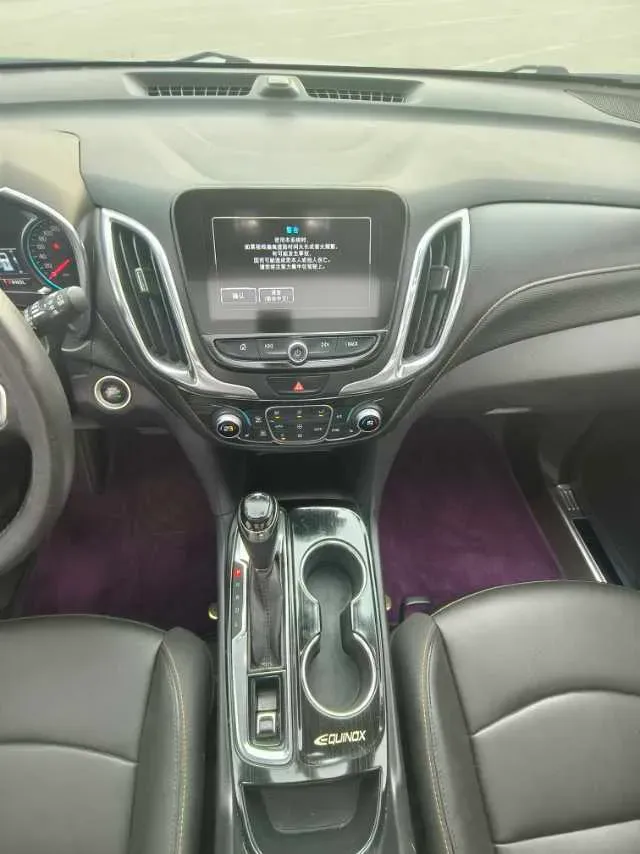 2018 Chevrolet Equinox 1.5T 180HP L4 6AT,autocango,china used car exporter,china ev exporter,chinese used car exporter,chinese used ev exporter