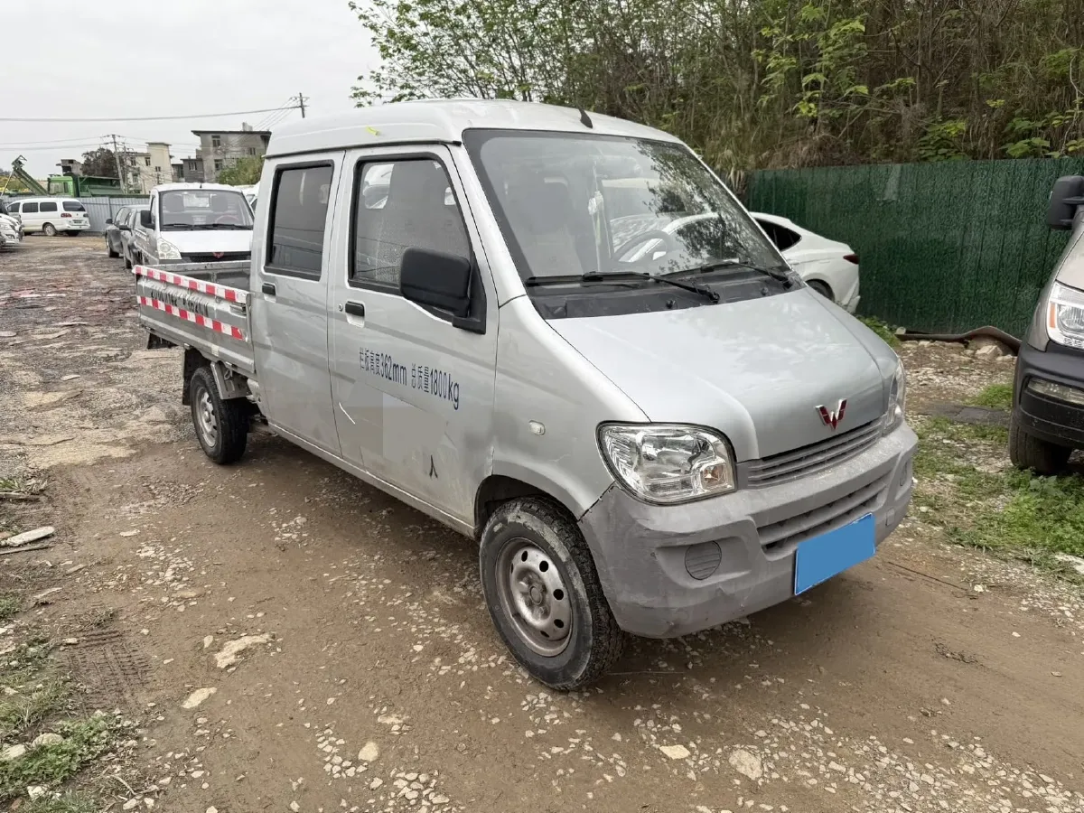 2019 WuLing RongGuang Mini Truck 1.5L 107HP L4 5MT,autocango,china used car exporter,china ev exporter,chinese used car exporter,chinese used ev exporter