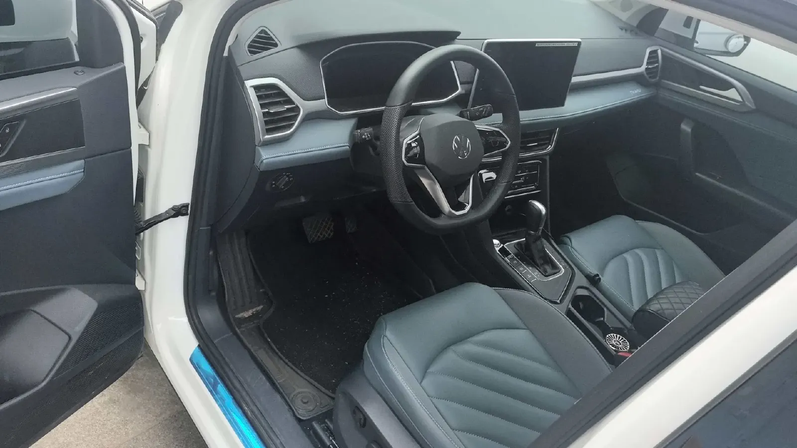 2024 Volkswagen Tharu 1.5T 160HP L4 7DCT,autocango,china used car exporter,china ev exporter,chinese used car exporter,chinese used ev exporter