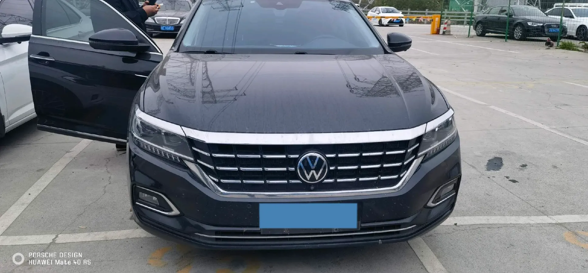 2020 Volkswagen Passat 2.0T 220HP L4 7DCT,autocango,china used car exporter,china ev exporter,chinese used car exporter,chinese used ev exporter