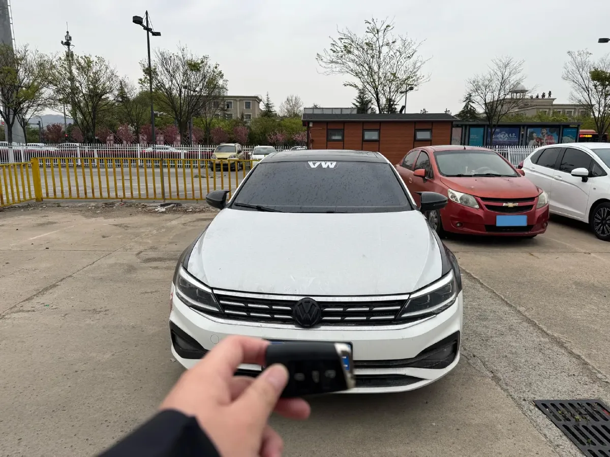2019 Volkswagen Passat 1.4T 150HP L4 7DCT,autocango,china used car exporter,china ev exporter,chinese used car exporter,chinese used ev exporter