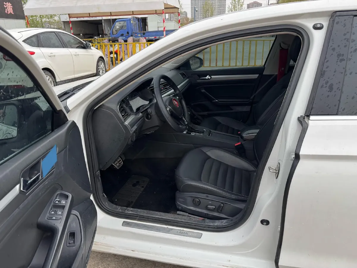 2019 Volkswagen Passat 1.4T 150HP L4 7DCT,autocango,china used car exporter,china ev exporter,chinese used car exporter,chinese used ev exporter