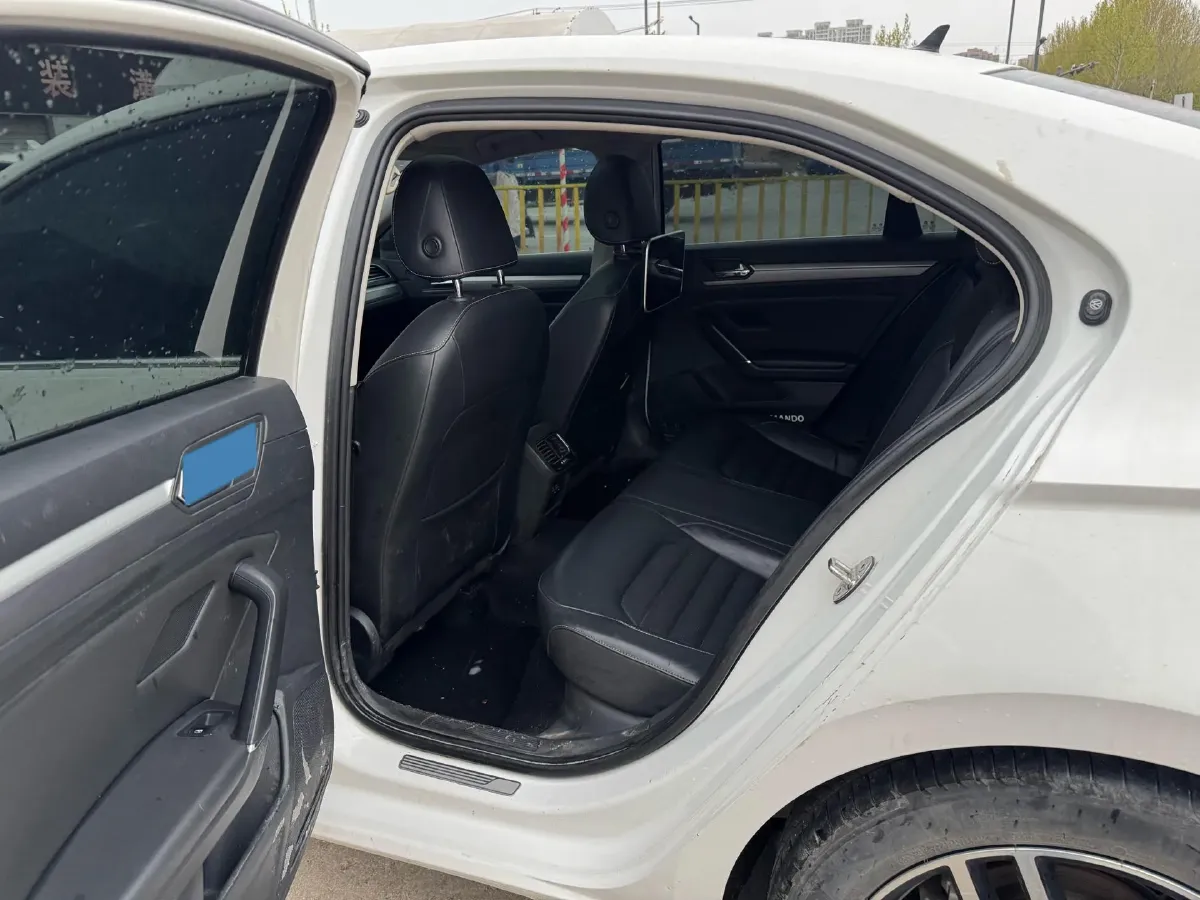 2019 Volkswagen Passat 1.4T 150HP L4 7DCT,autocango,china used car exporter,china ev exporter,chinese used car exporter,chinese used ev exporter