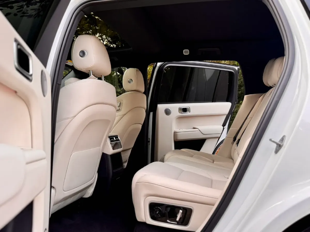 2024 Li L7 Range Extended 154HP REEV 42.8KWH,autocango,china used car exporter,china ev exporter,chinese used car exporter,chinese used ev exporter