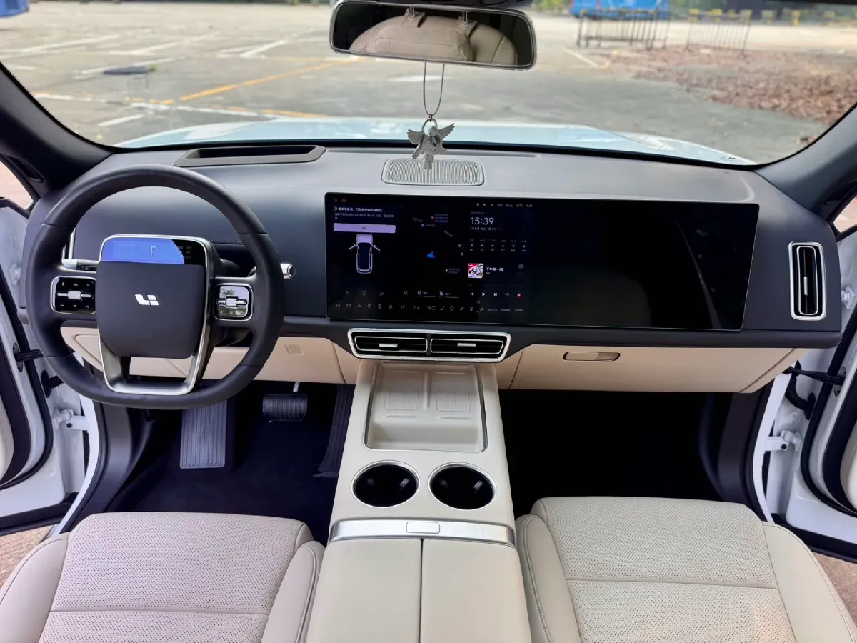 2024 Li L7 Range Extended 154HP REEV 42.8KWH,autocango,china used car exporter,china ev exporter,chinese used car exporter,chinese used ev exporter