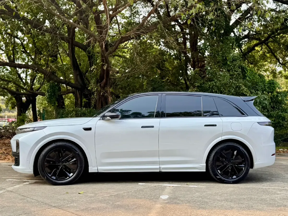 2024 Li L7 Range Extended 154HP REEV 42.8KWH,autocango,china used car exporter,china ev exporter,chinese used car exporter,chinese used ev exporter