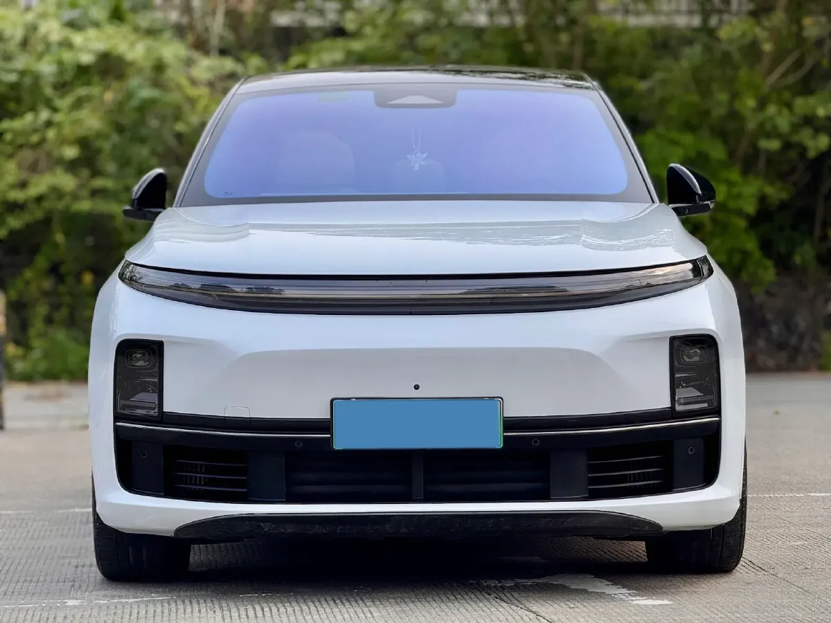 2024 Li L7 Range Extended 154HP REEV 42.8KWH,autocango,china used car exporter,china ev exporter,chinese used car exporter,chinese used ev exporter
