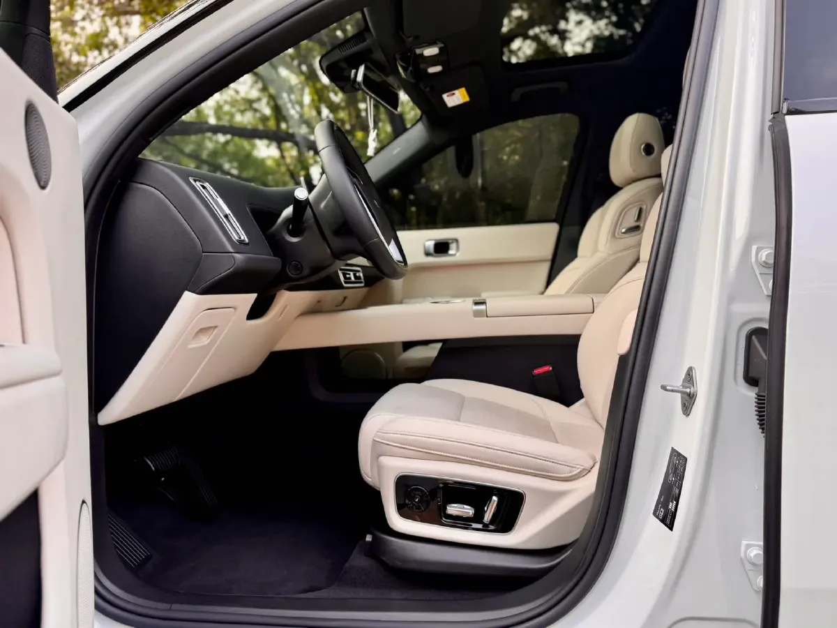 2024 Li L7 Range Extended 154HP REEV 42.8KWH,autocango,china used car exporter,china ev exporter,chinese used car exporter,chinese used ev exporter