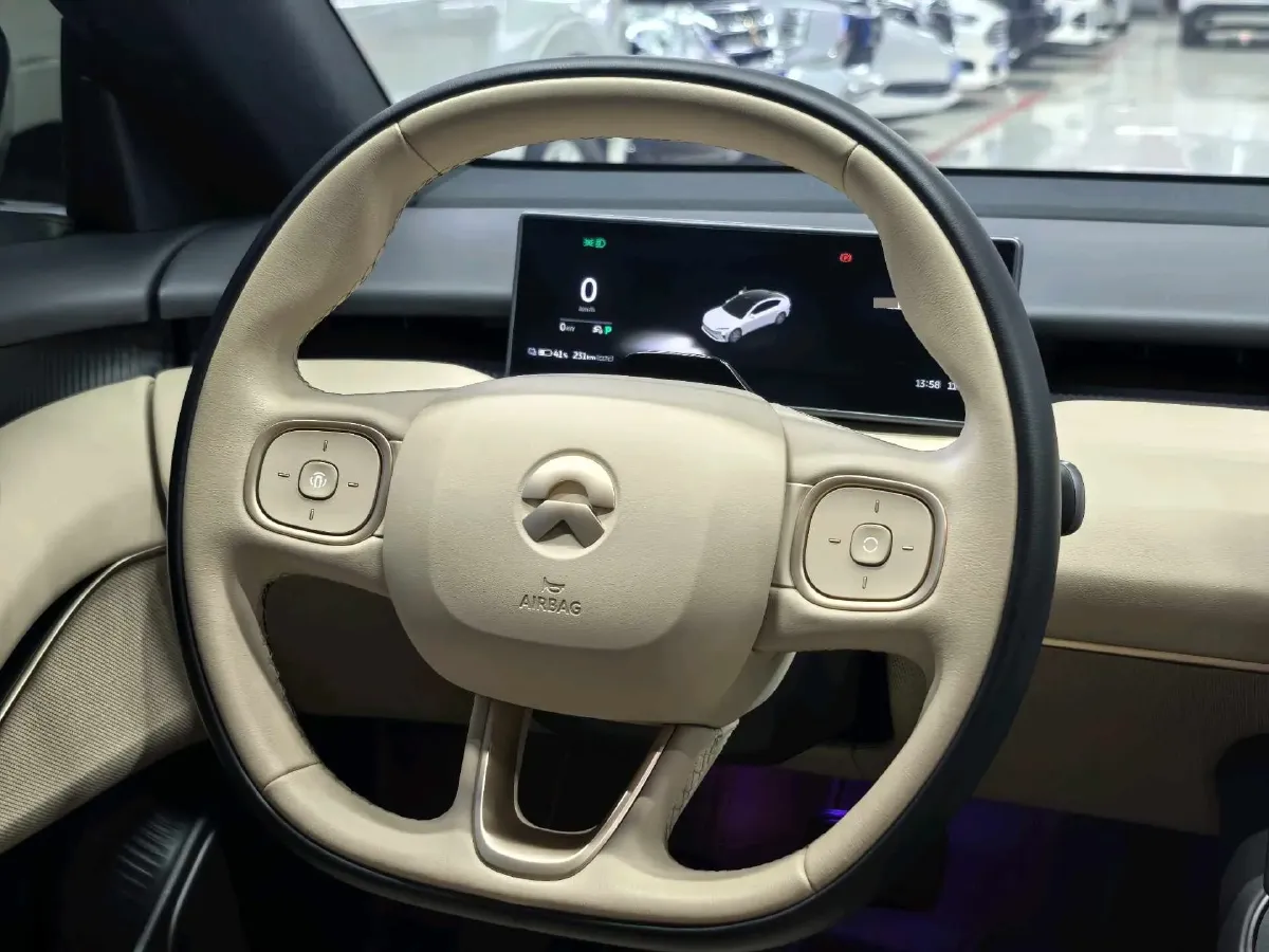 2024 NIO ET5 BEV 75KWH,autocango,china used car exporter,china ev exporter,chinese used car exporter,chinese used ev exporter