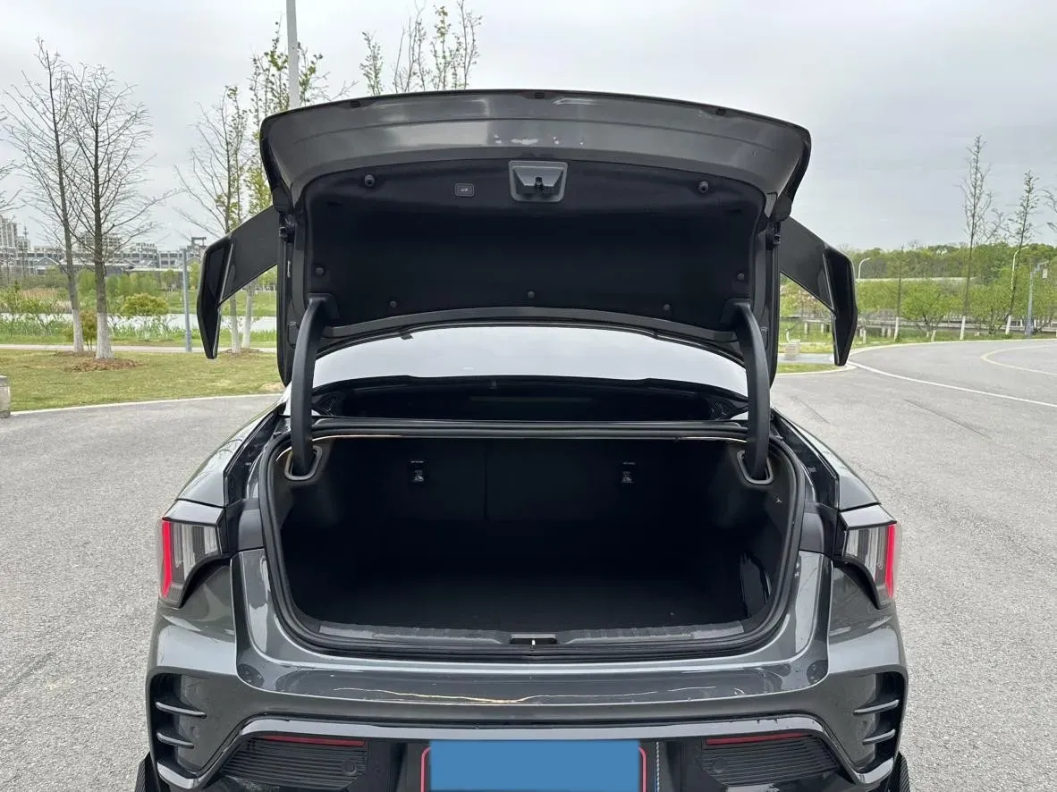 2025 LYNK&CO 03 2.0T 254HP L4 7DCT,autocango,china used car exporter,china ev exporter,chinese used car exporter,chinese used ev exporter