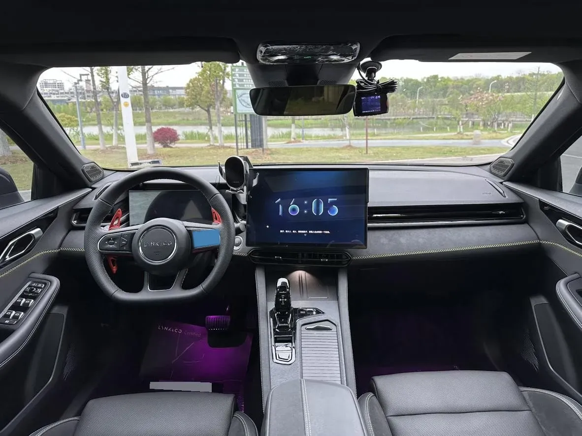 2025 LYNK&CO 03 2.0T 254HP L4 7DCT,autocango,china used car exporter,china ev exporter,chinese used car exporter,chinese used ev exporter