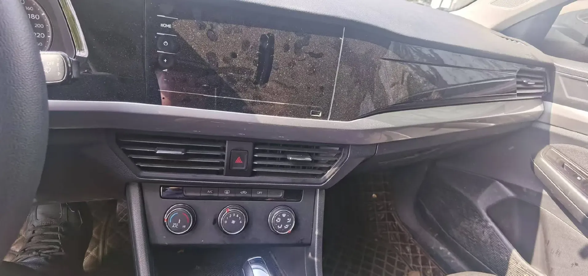 2021 Volkswagen Bora 1.5L 113HP L4 6AT,autocango,china used car exporter,china ev exporter,chinese used car exporter,chinese used ev exporter