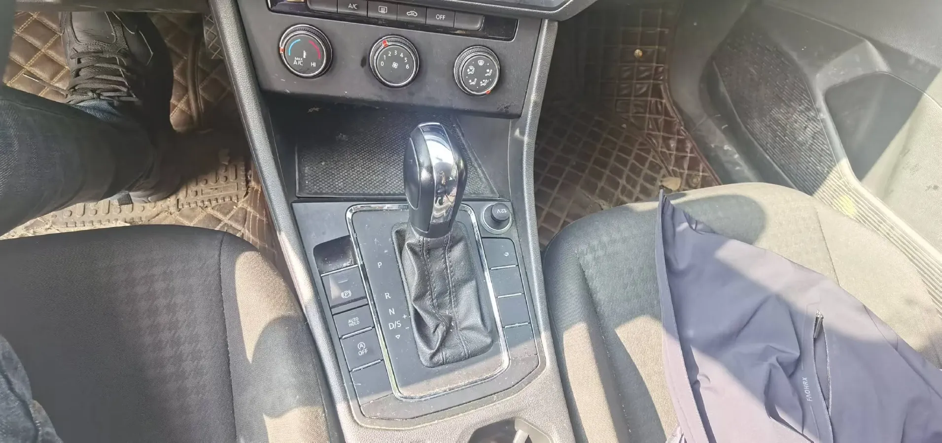 2021 Volkswagen Bora 1.5L 113HP L4 6AT,autocango,china used car exporter,china ev exporter,chinese used car exporter,chinese used ev exporter