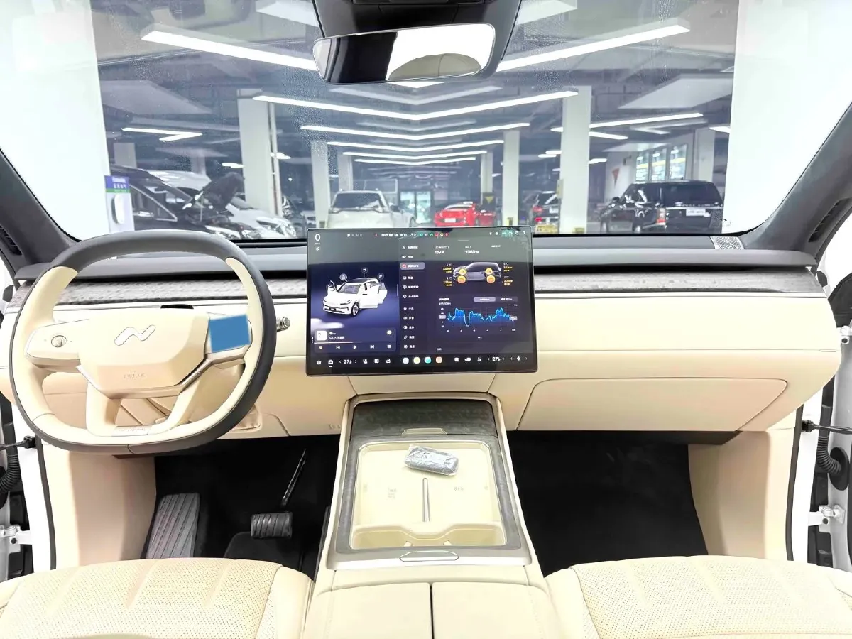 2025 ONVO L90 BEV,autocango,china used car exporter,china ev exporter,chinese used car exporter,chinese used ev exporter