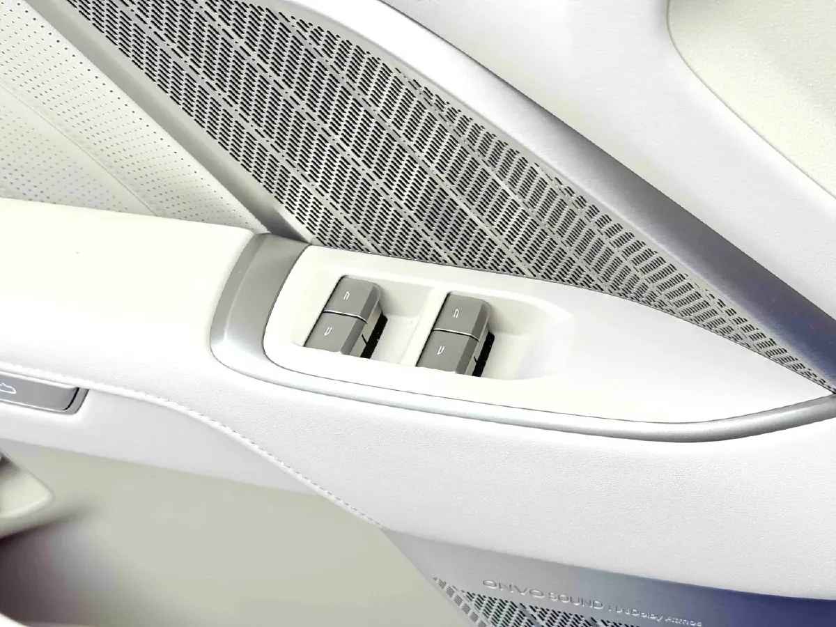 2025 ONVO L90 BEV,autocango,china used car exporter,china ev exporter,chinese used car exporter,chinese used ev exporter