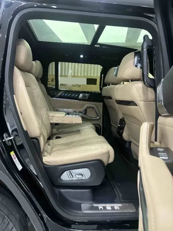 2025 FangChengBao Bao 8 2.0T 245HP L4 E-CVT PHEV 36.8KWH,autocango,china used car exporter,china ev exporter,chinese used car exporter,chinese used ev exporter