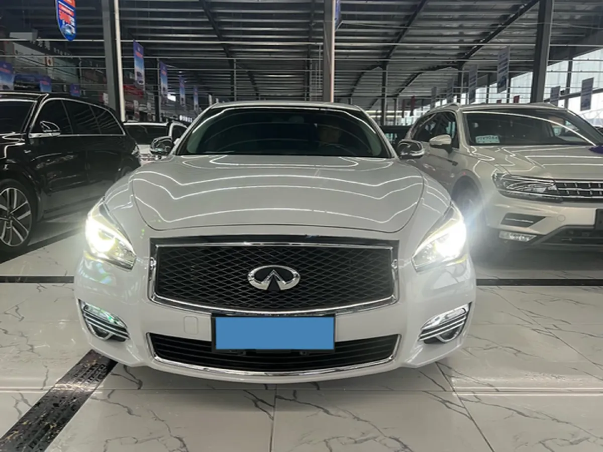 2017 Volkswagen Alltrack 2.0T 220HP L4 7DCT,autocango,china used car exporter,china ev exporter,chinese used car exporter,chinese used ev exporter