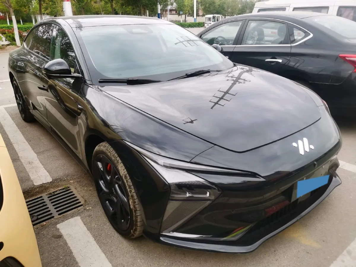 2024 IM L7 BEV 90KWH,autocango,china used car exporter,china ev exporter,chinese used car exporter,chinese used ev exporter