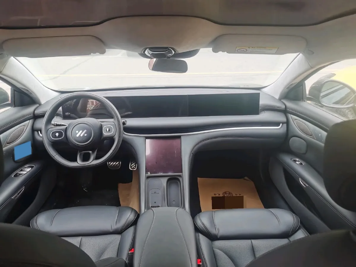 2024 IM L7 BEV 90KWH,autocango,china used car exporter,china ev exporter,chinese used car exporter,chinese used ev exporter