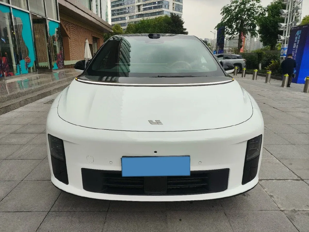 2025 Li i6 BEV,autocango,china used car exporter,china ev exporter,chinese used car exporter,chinese used ev exporter