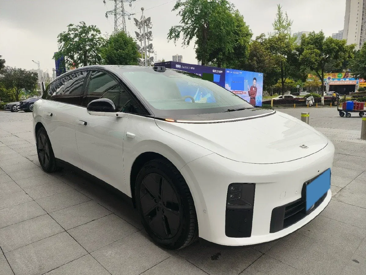 2025 Li i6 BEV,autocango,china used car exporter,china ev exporter,chinese used car exporter,chinese used ev exporter