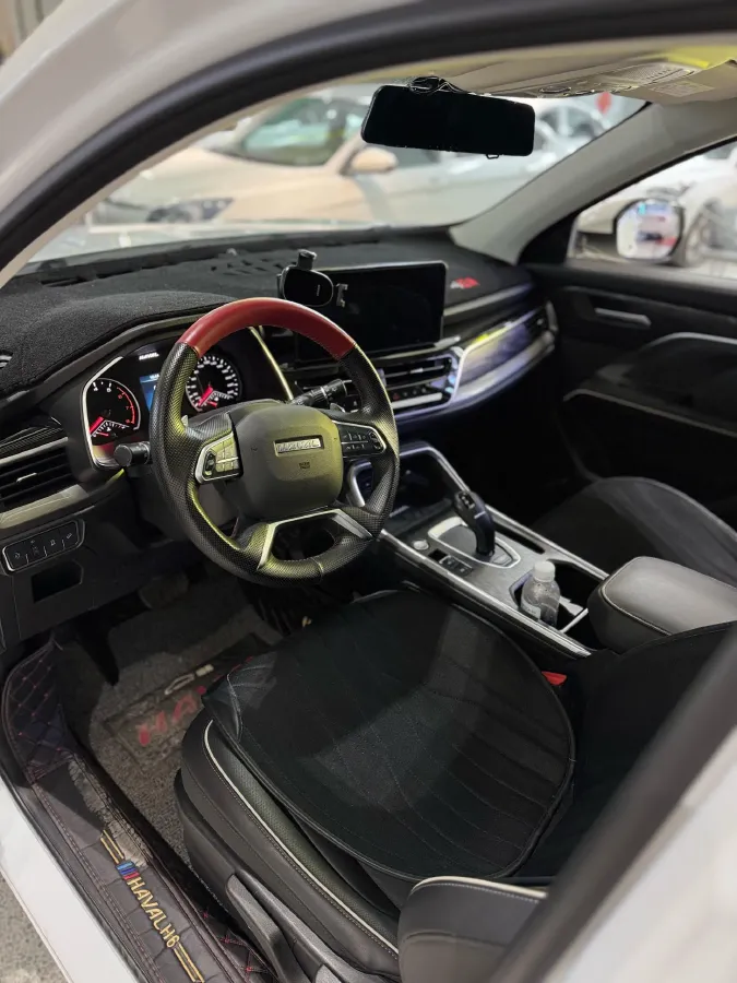 2025 Haval H6 1.5T 150HP L4 7DCT,autocango,china used car exporter,china ev exporter,chinese used car exporter,chinese used ev exporter