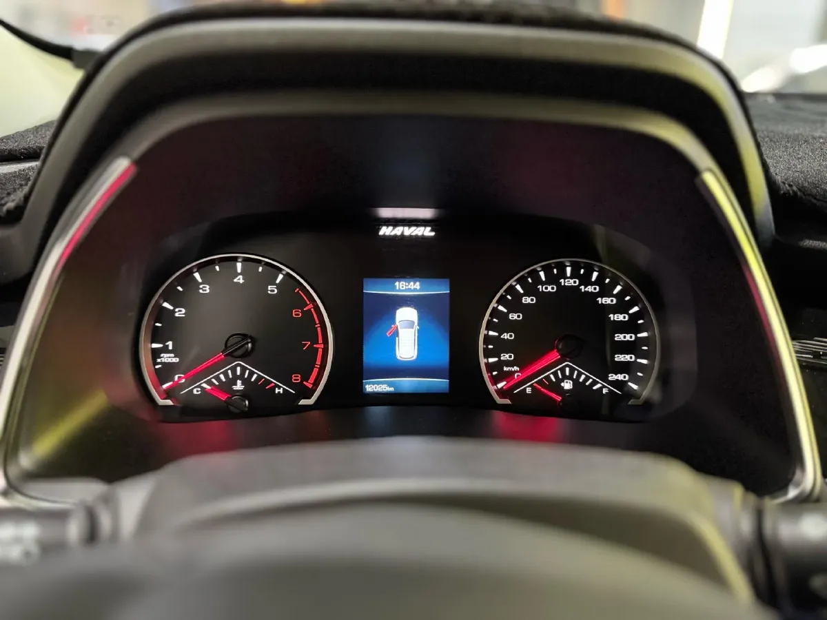 2025 Haval H6 1.5T 150HP L4 7DCT,autocango,china used car exporter,china ev exporter,chinese used car exporter,chinese used ev exporter