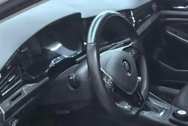 2021 Volkswagen Bora 1.5L 113HP L4 6AT,autocango,china used car exporter,china ev exporter,chinese used car exporter,chinese used ev exporter