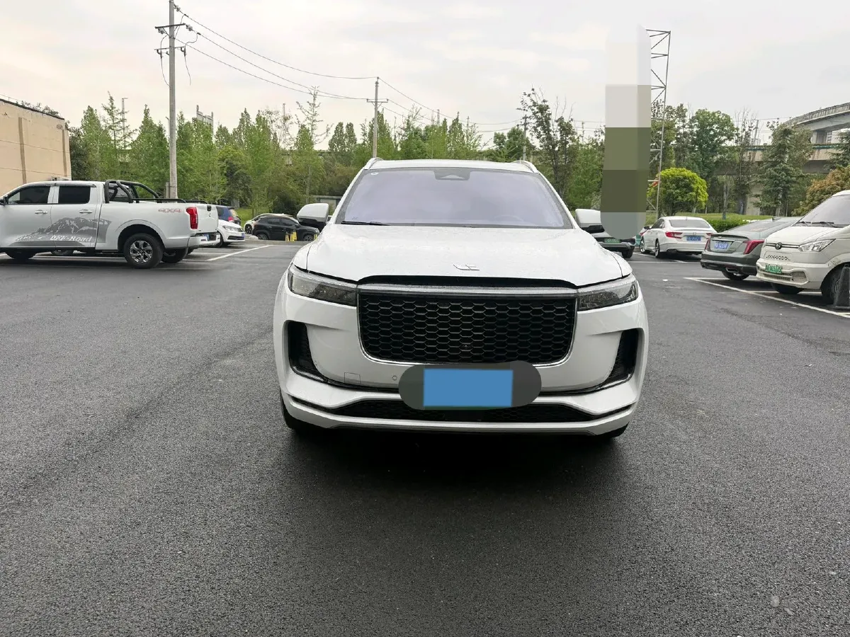 2021 Li ONE Range Extended 131HP REEV 40.5KWH,autocango,china used car exporter,china ev exporter,chinese used car exporter,chinese used ev exporter