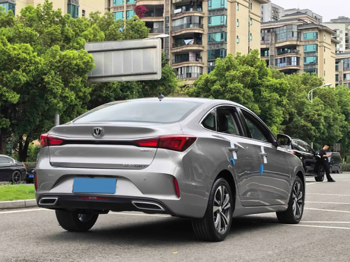 2020 ChangAn Eado 1.4T 158HP L4 7DCT,autocango,china used car exporter,china ev exporter,chinese used car exporter,chinese used ev exporter
