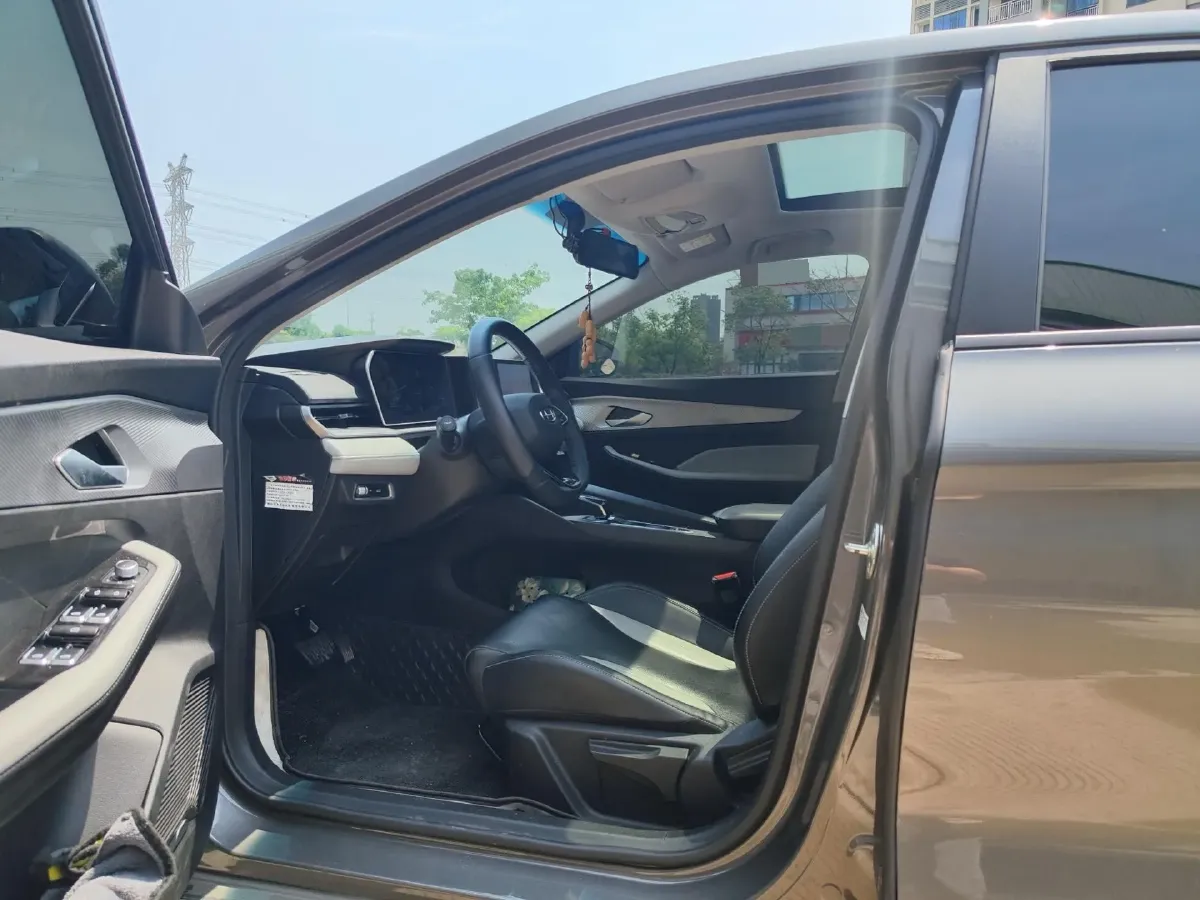 2024 Geely Binray 1.5T 181HP L4 7DCT,autocango,china used car exporter,china ev exporter,chinese used car exporter,chinese used ev exporter