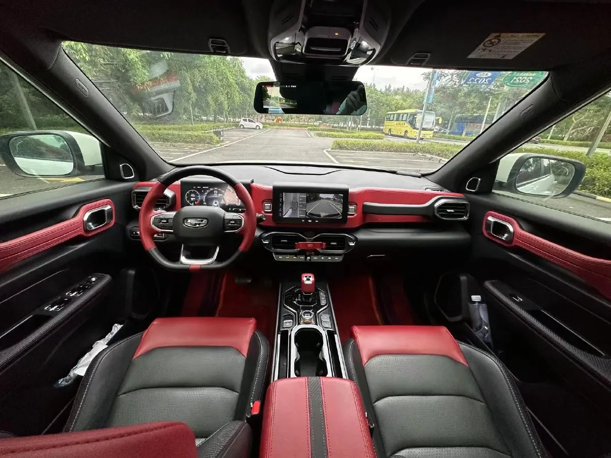 2020 Geely ICON 1.5T 177HP L3 7DCT,autocango,china used car exporter,china ev exporter,chinese used car exporter,chinese used ev exporter