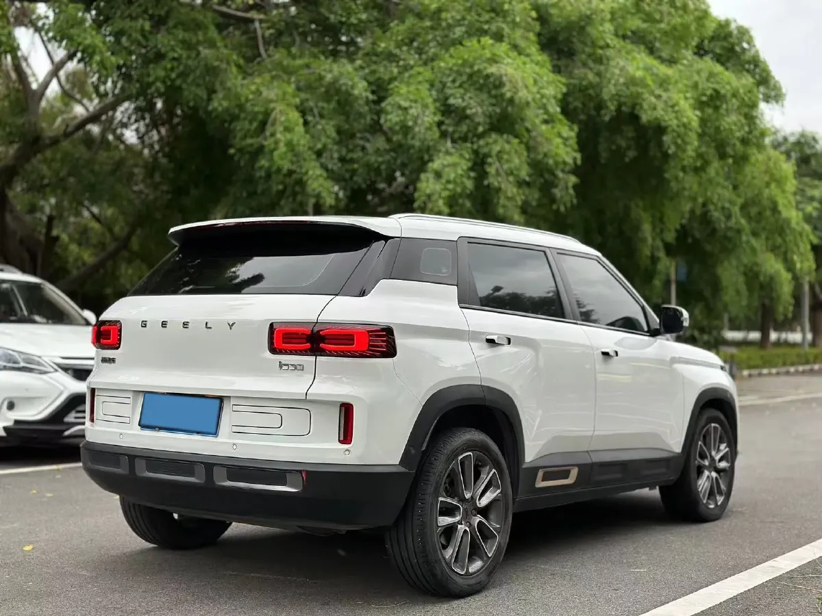 2020 Geely ICON 1.5T 177HP L3 7DCT,autocango,china used car exporter,china ev exporter,chinese used car exporter,chinese used ev exporter