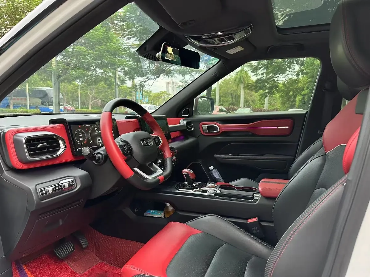 2020 Geely ICON 1.5T 177HP L3 7DCT,autocango,china used car exporter,china ev exporter,chinese used car exporter,chinese used ev exporter